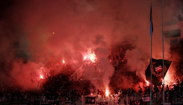 Sleman Padang 1