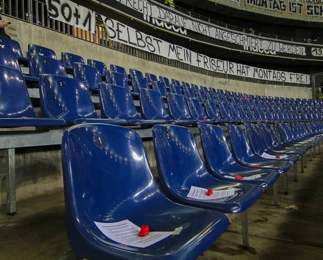 eintracht fans protest