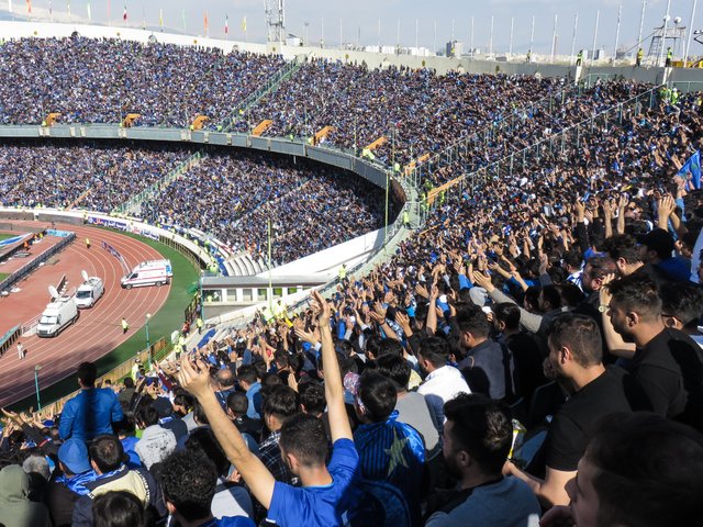 Perspolis Esteghlal 1