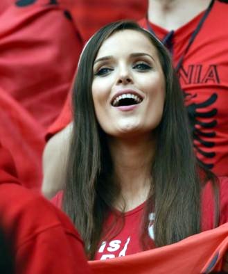 girls-euro-2016-10.jpg