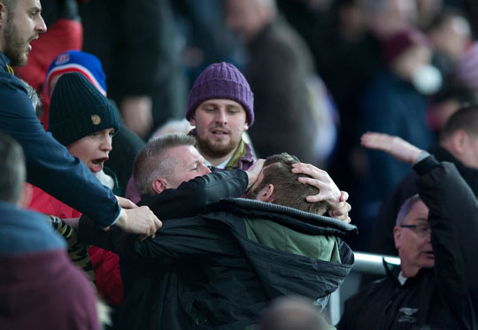 https://www.ultras-tifo.net/images/stories/2015/2/Blackburn-Stoke/Stoke-City-1.jpg