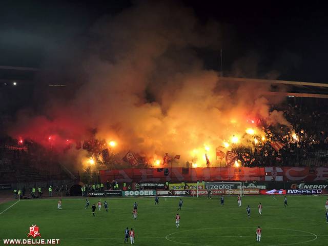 Ultras World - Radnički Niš vs Crvena Zvezda 05.11.2017.