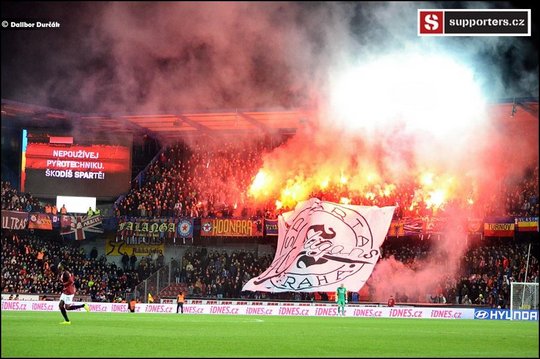 Ultras World in Prague - Sparta vs Slavia (20.03.2016) 