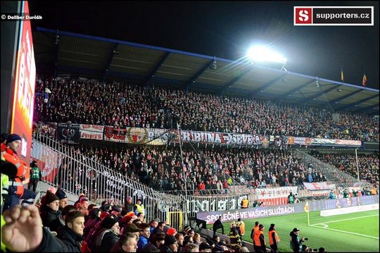 Ultras World in Prague - Sparta vs Slavia (20.03.2016) 