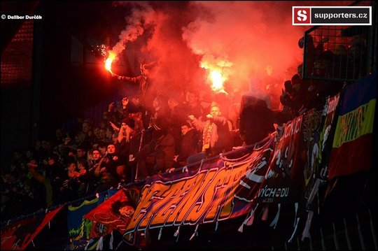 Ultras World in Prague - Sparta vs Slavia (20.03.2016) 