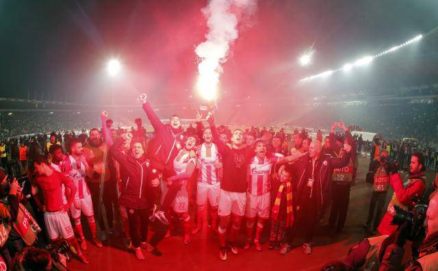 ultras zvezda koln