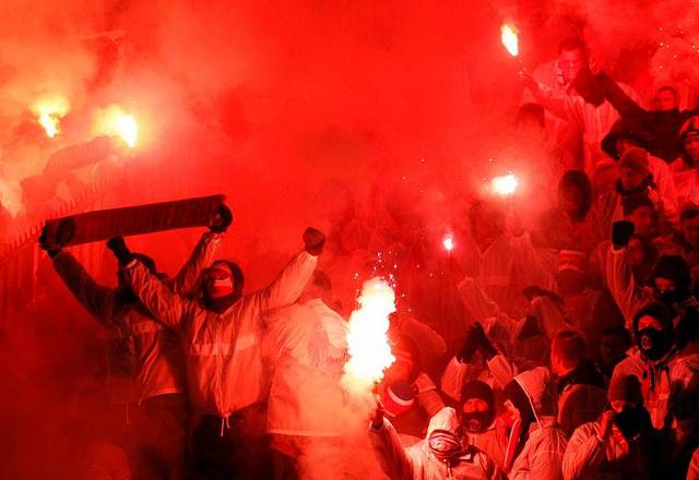 ultras zvezda koln