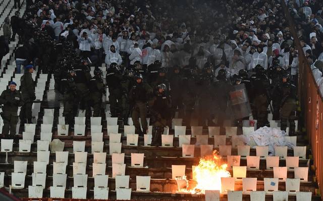 ultras zvezda koln