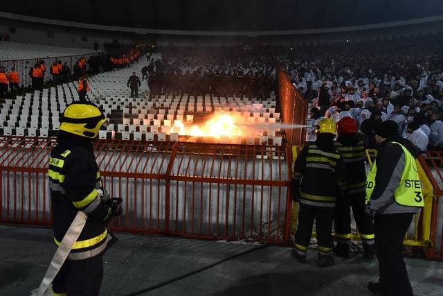 ultras zvezda koln