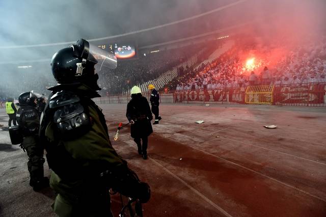 ultras zvezda koln