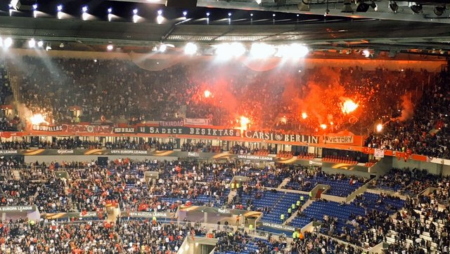 RIOTS: Lyon - Besiktas 13.04.2017