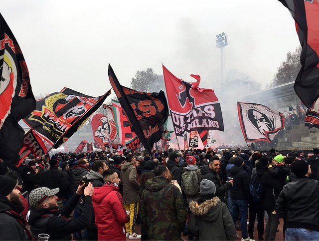 Curva Sud Milano 1