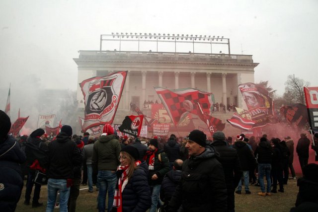 Curva Sud Milano 1