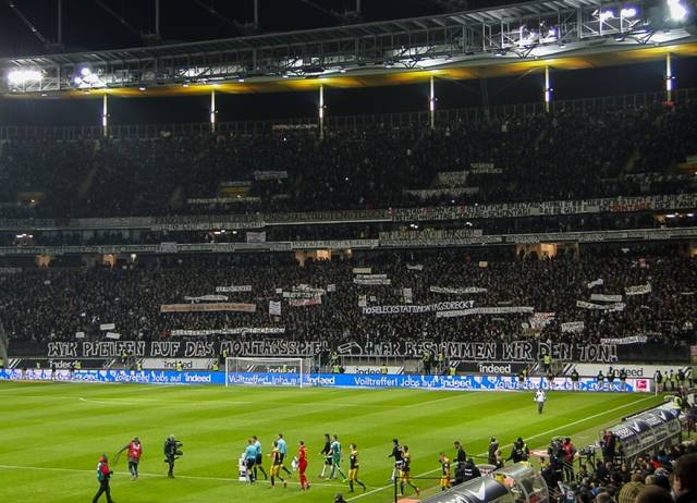 eintracht fans protest