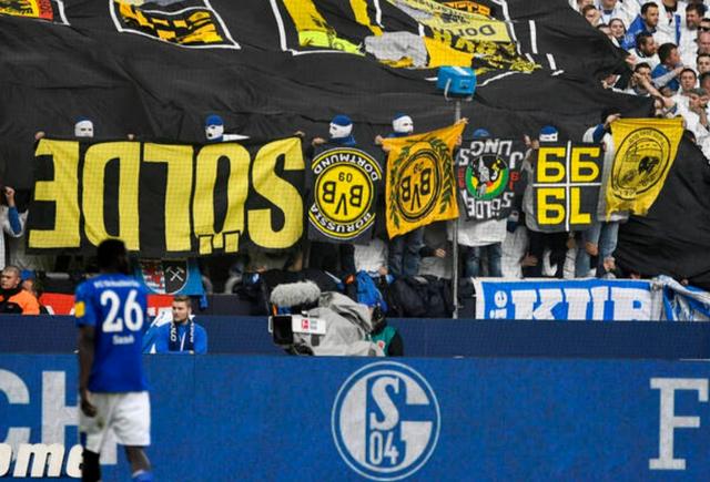 schalke borussia 1