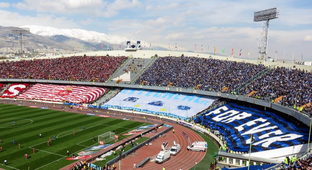 Perspolis Esteghlal 010