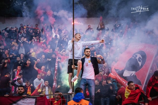 Partizanis fans cheer during the match between KF Tirana and FK News  Photo - Getty Images