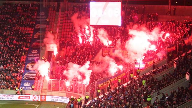 Ultras World - Slavia Praha vs Sparta Praha 08.07.2020