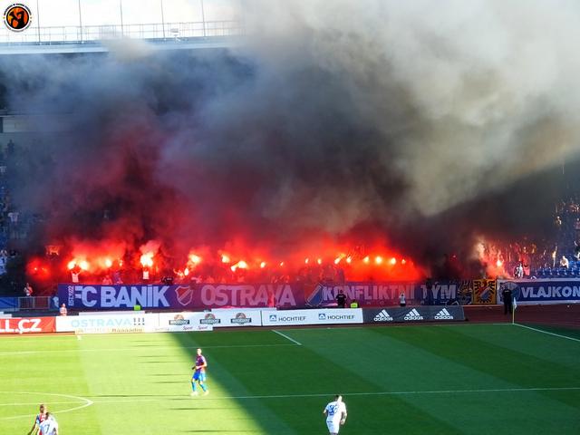 banik plzen 1