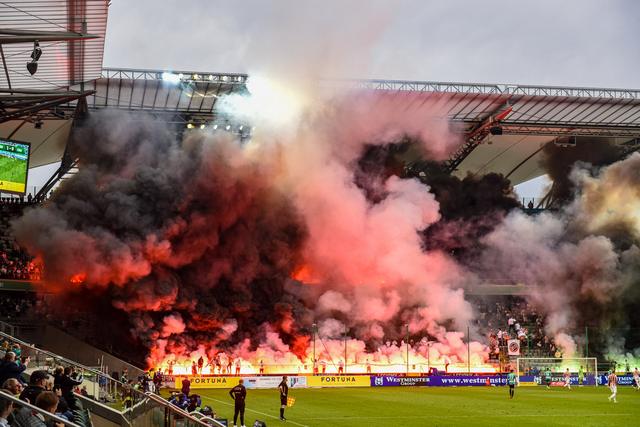 legia cracovia 1