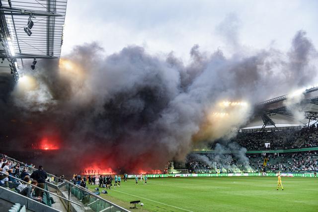 legia cracovia 1