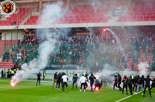 sprtak slovan riots 1