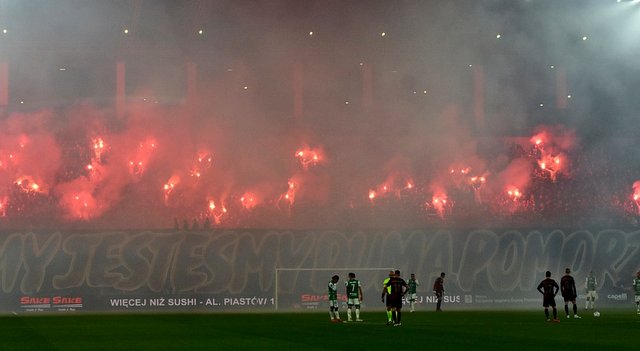 pogon lechia 011