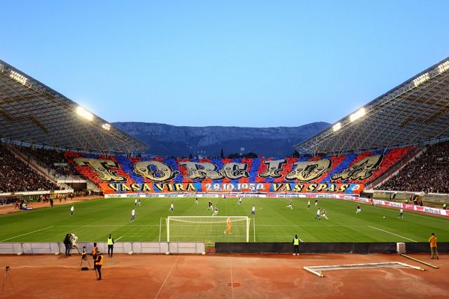 Hajduk Split x Dinamo Zagreb Mosaico da Torcida Split hoje, no clássico  croata!