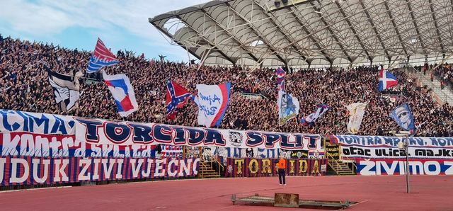 Hajduk Split x Dinamo Zagreb Mosaico da Torcida Split hoje, no clássico  croata!