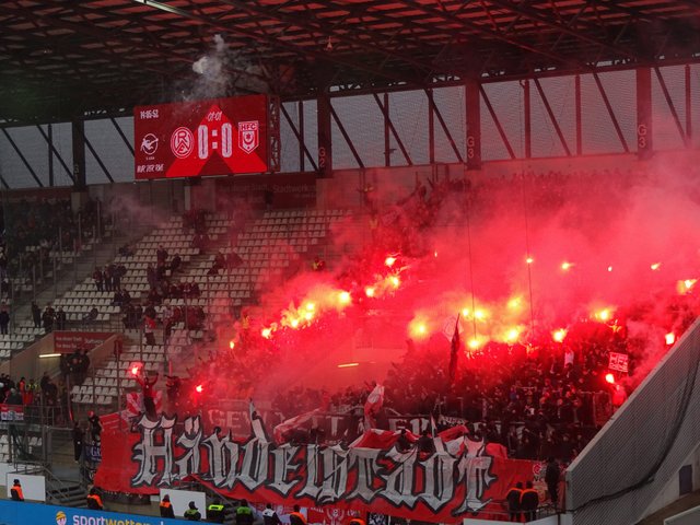 Rot Weiss Hallescher 1