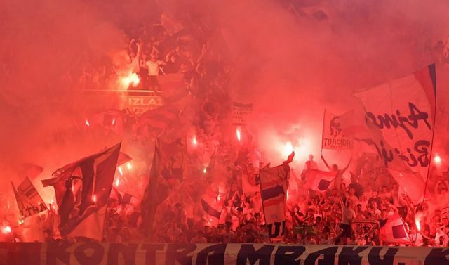 Ultras-Tifo on X: Dinamo Zagreb vs Hajduk Split today #dinamozagreb # hajduksplit #TorcidaSplit #ultrastifo  / X