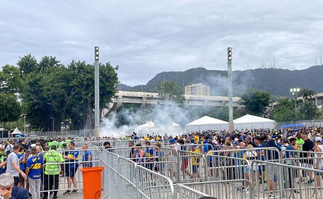 boca fluminense 1