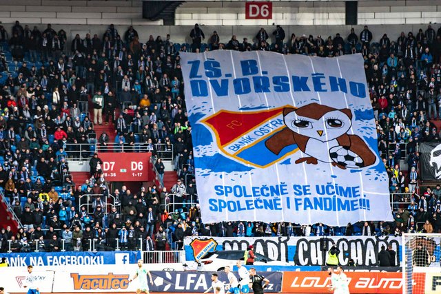 Palpite Baník Ostrava x Slavia Praga: 17/12/2023 - Campeonato Tcheco