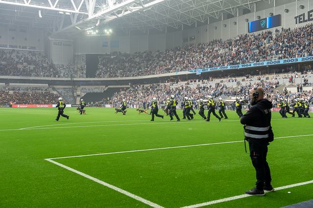 dif aik 1