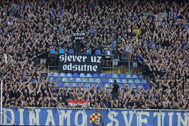 dinamo aek 1