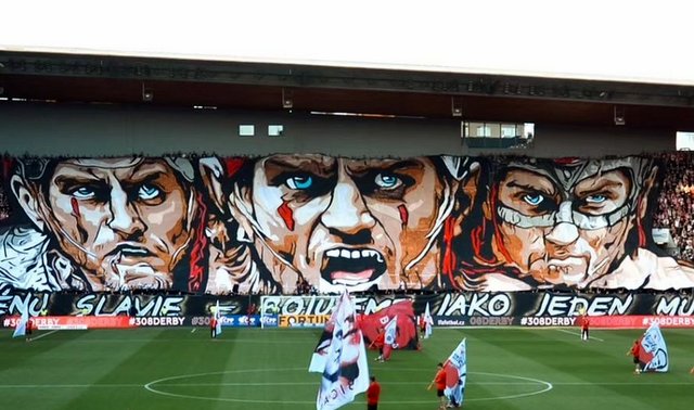 Sparta Prague fans invade pitch following defeat to Slavia Prague 
