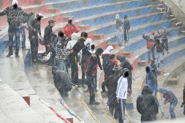 ultras bad weather 1