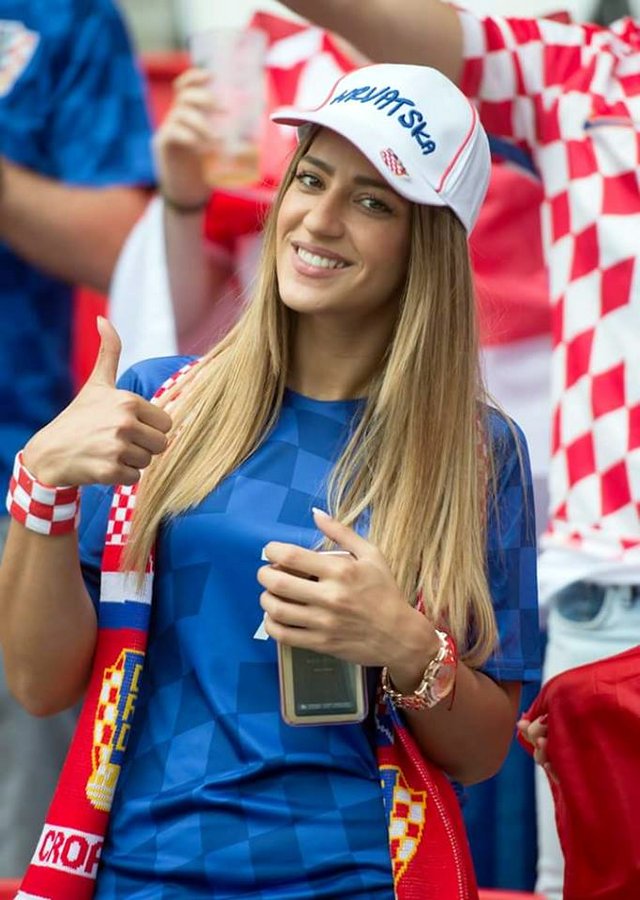 Gallery: Sexy girls from EURO 2016