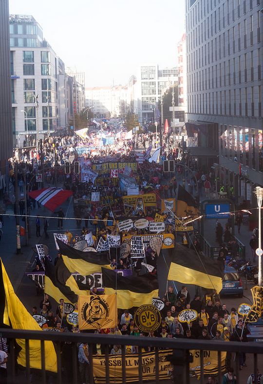 berlin ultras protest 2010