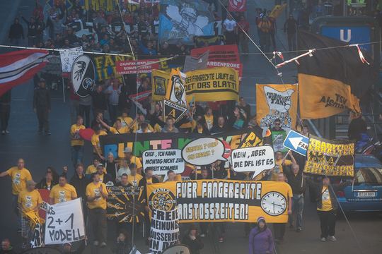 berlin ultras protest 2010