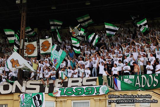 Ultras of Ferencvarosi TC rise theirs hands during the Hungarian OTP  News Photo - Getty Images